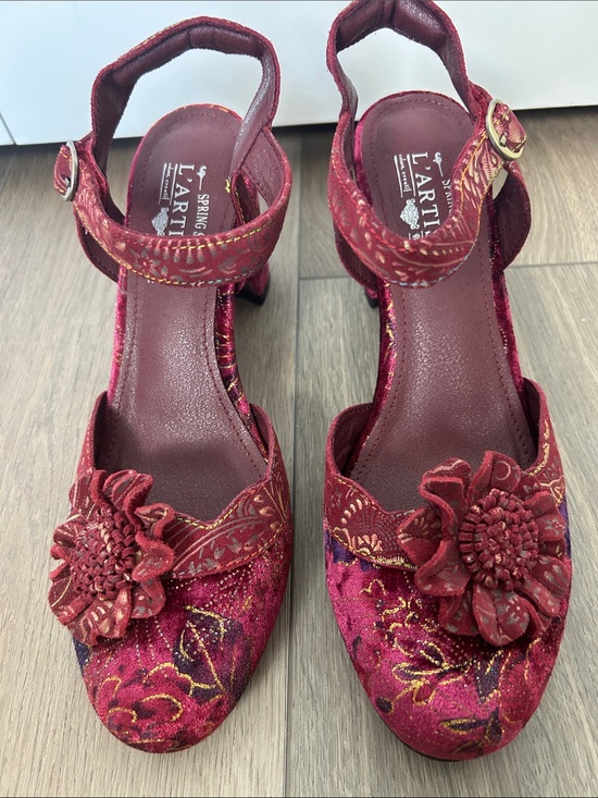 L'ATISTE Shoes - L'ATISTE Burgundy Floral Velvet Ankle-Strap Heels